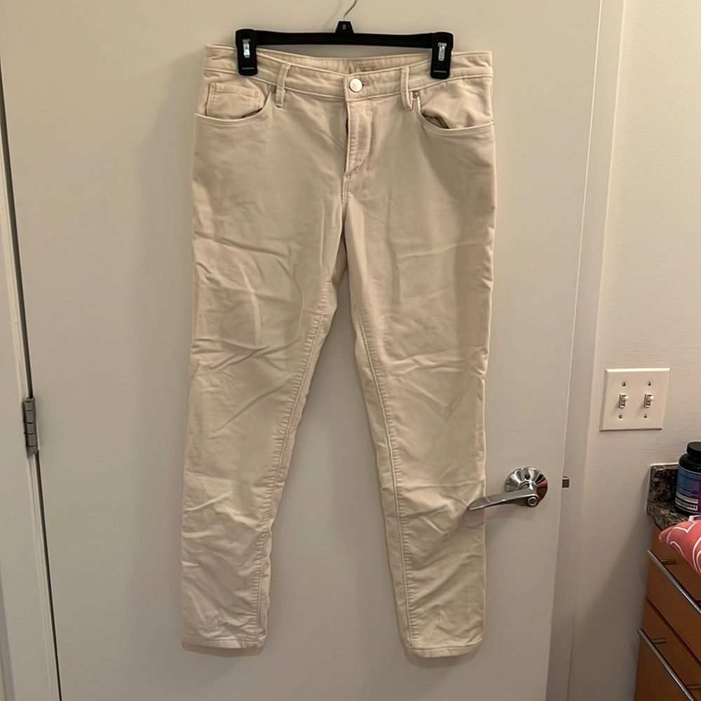 Loft corduroy cream pants in relaxed skinny fit